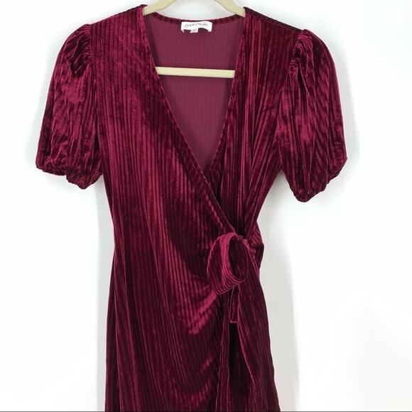 Privacy Please Maroon Velvet Wrap Dress Women’s Size Small NWOT - Picture 2 of 10